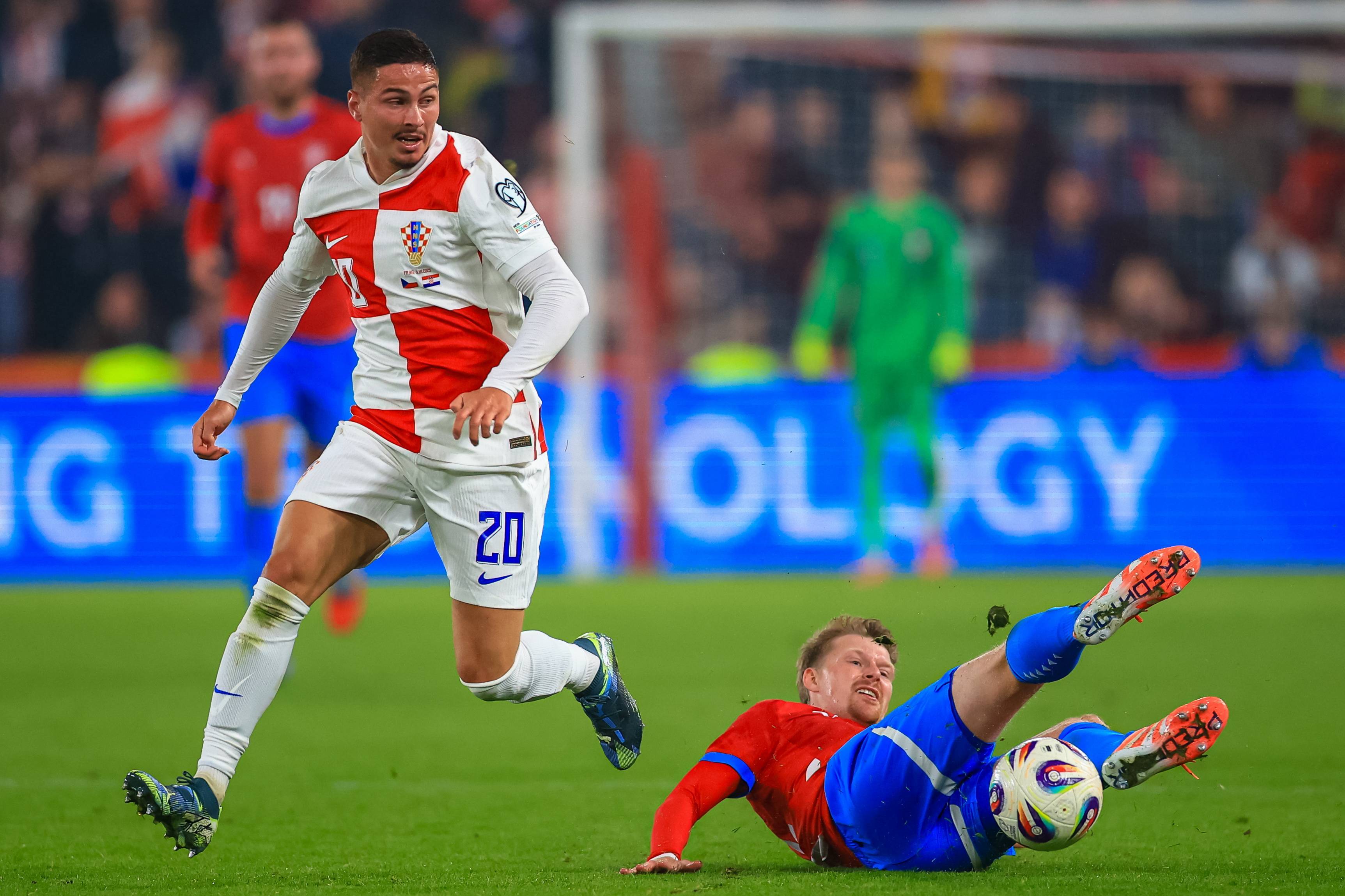 九游平台入口-克罗地亚英格兰实况